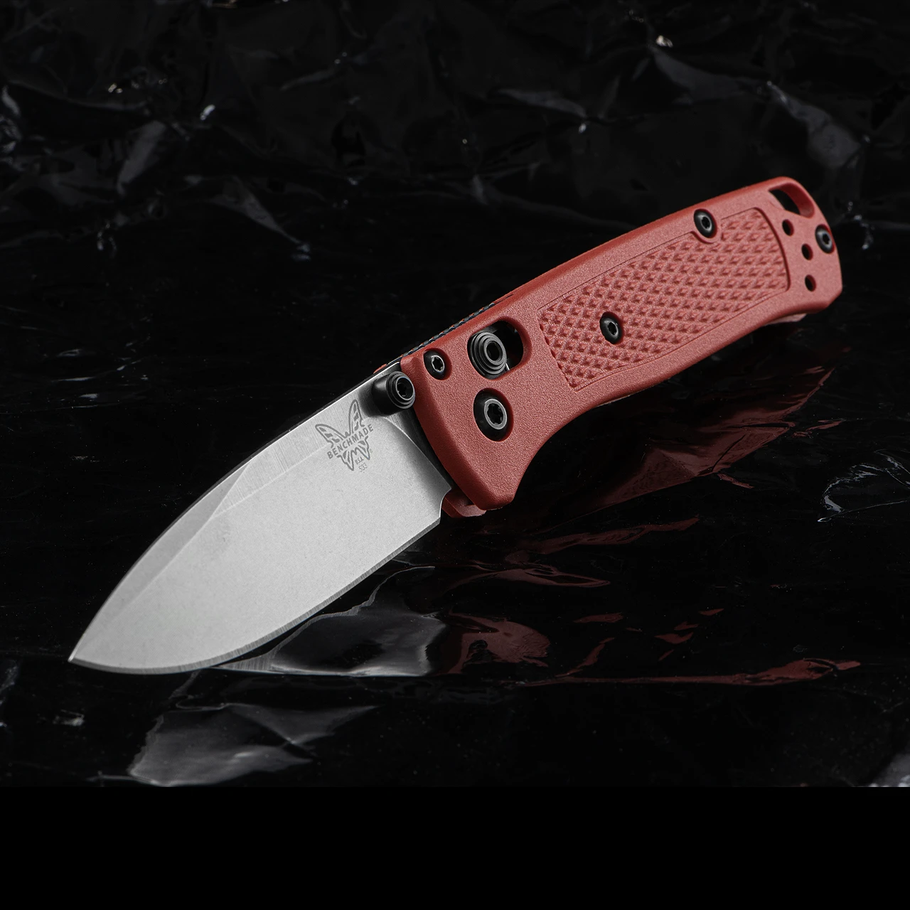 Benchmade 533-04 Mini Bugout Mesa Red Folding Knife 5 Benchmade 533-04 Mini Bugout Mesa Red Folding Knife - Image 5