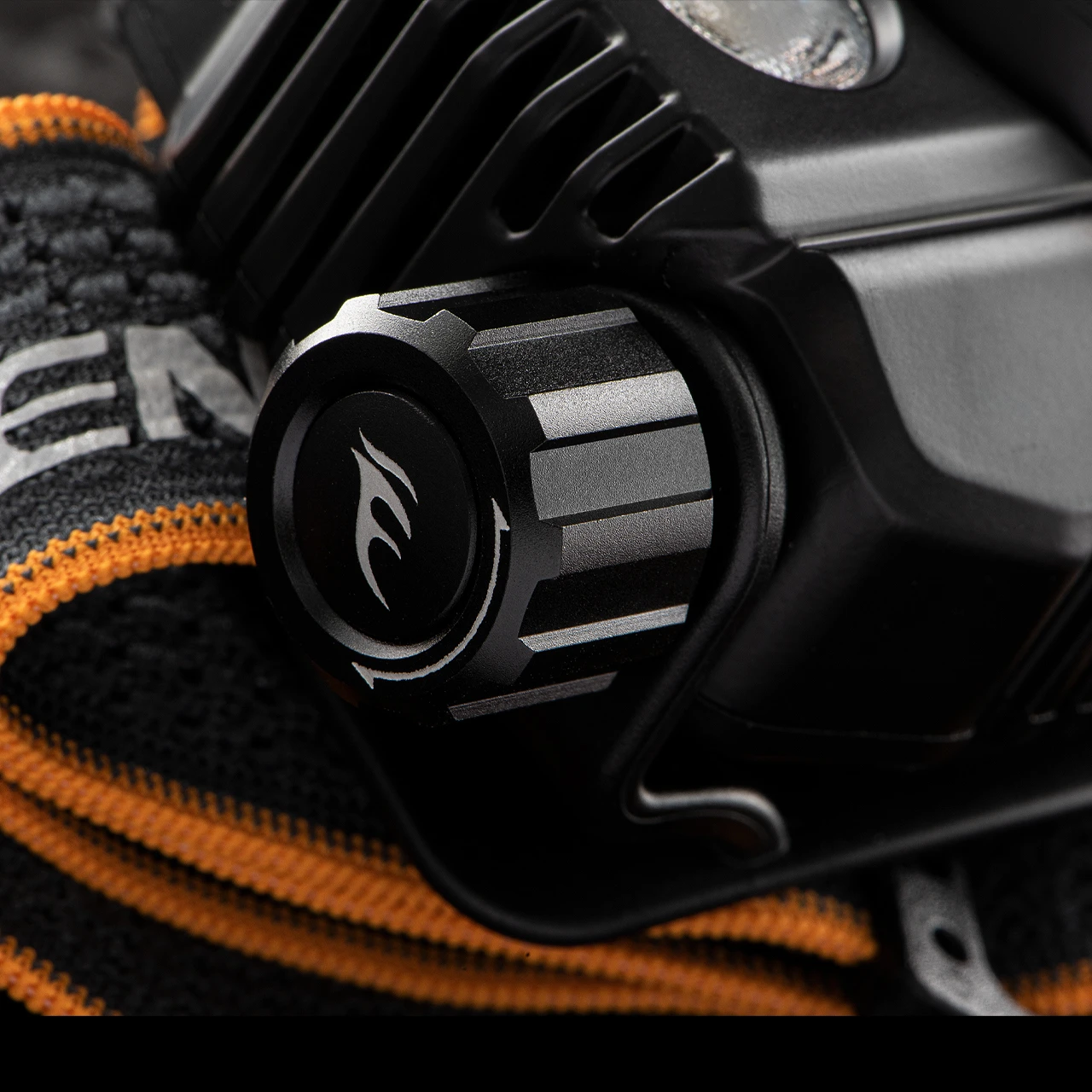 Fenix HP30R V2.0 Rechargeable Headlamp 5 Fenix HP30R V2.0 Rechargeable Headlamp - Image 5