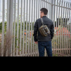 Magforce Survivor Shoulder Bag Waxed Canvas -Nitecore Store MF W0499 Boutdoor5 85574.1689844326.1280.1280 93941.1689945396