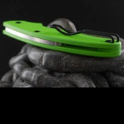 Spyderco UK Penknife Salt Green -Nitecore Store SC94PGR.3 26196.1663670864.1280.1280 87782.1663932164