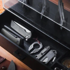 Holme And Hadfield Knife Deck