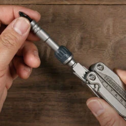 Leatherman Ratchet Driver -Nitecore Store ratchet 27944.1617194650